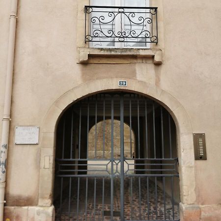 Studio En Duplex Dans Un Hotel Particulier Caen Exterior foto
